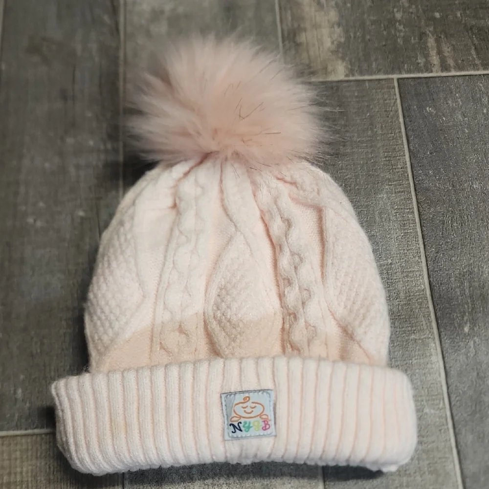 Pom Pom Hat